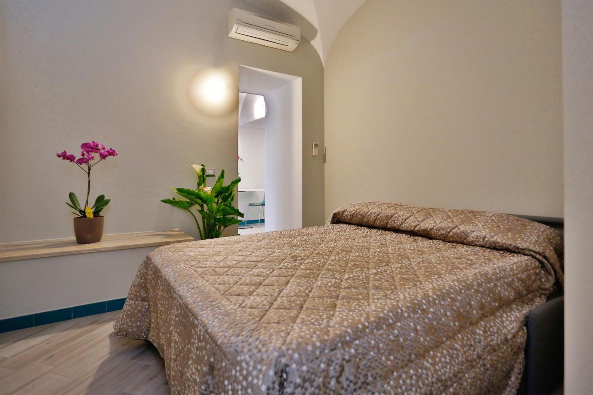 Amalfi Apartments Design Centro Storico Екстериор снимка