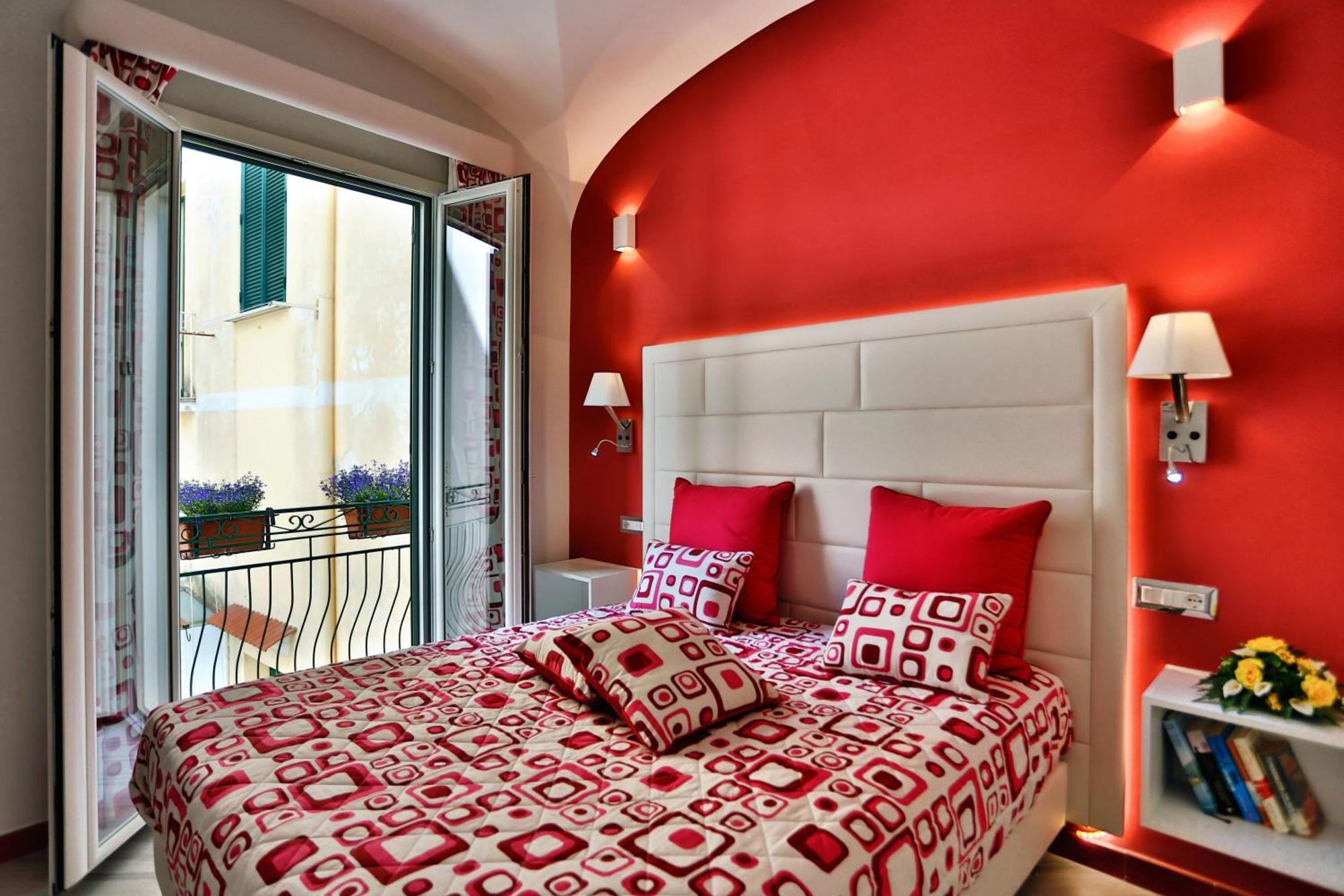 Amalfi Apartments Design Centro Storico Екстериор снимка